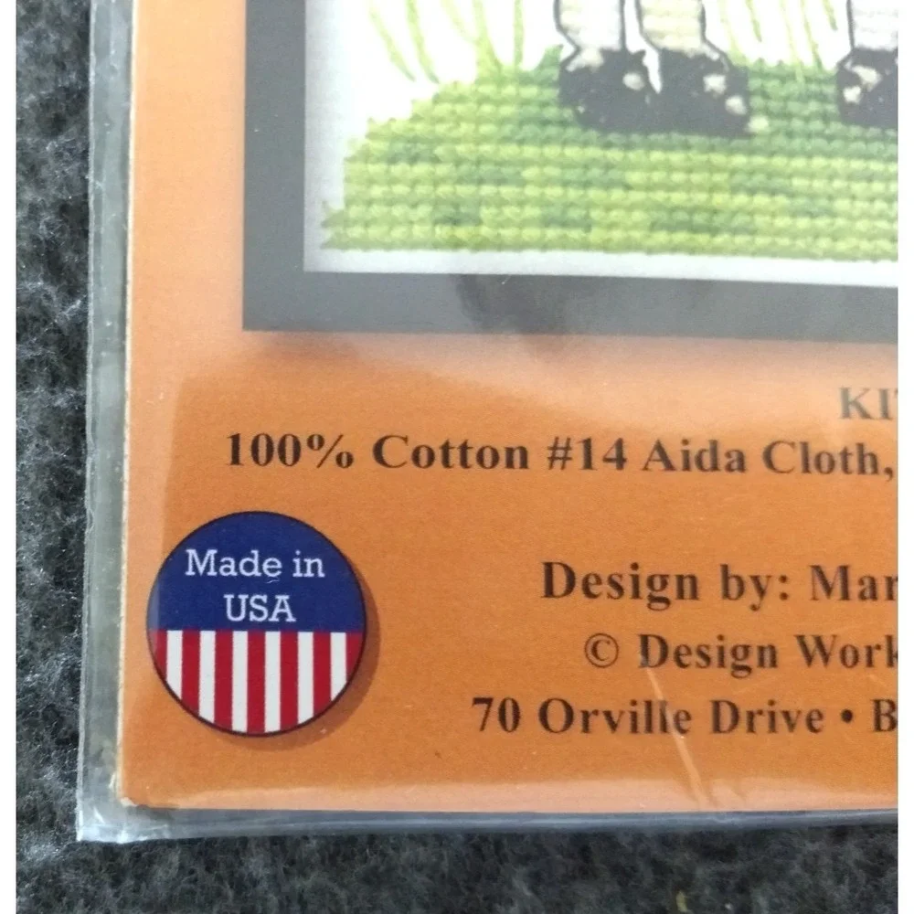 Design Works Crafts Counted Cross Stick Kit Giraffe Love #3455 USA 5